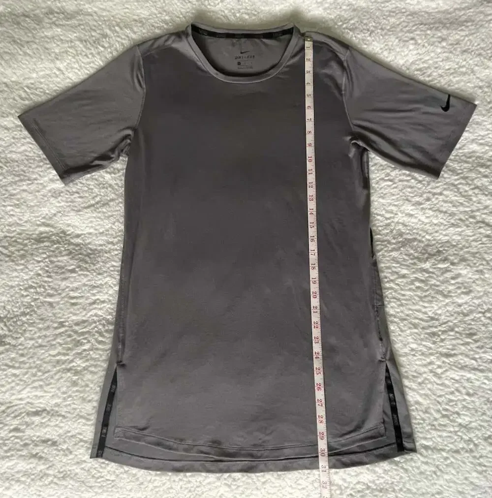 Nike DRI-FIT Mens M Gray Activewear Wicking Short-Sleeve Running Tee T-Shirt EUC